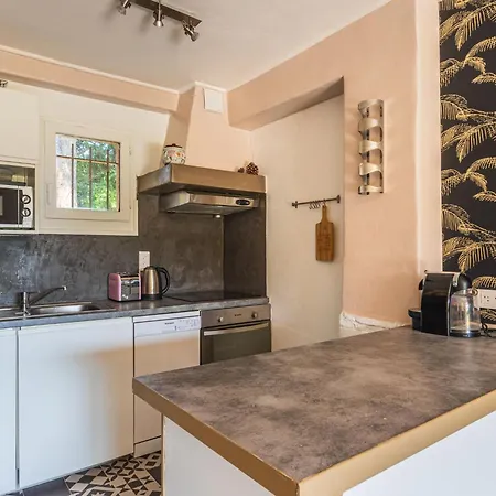 Le Soleil Des Iles-3 By Interhome Apartment Bormes-les-Mimosas